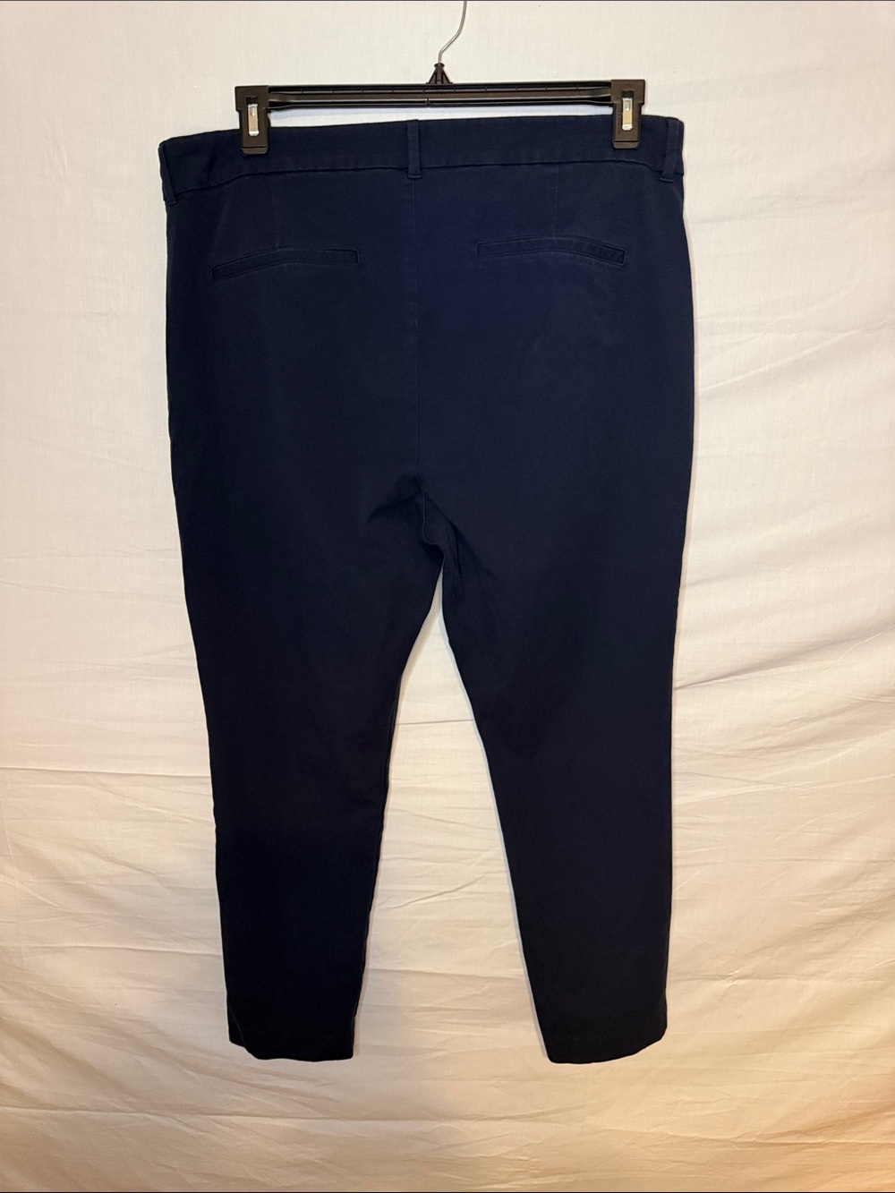 Old Navy Pixie High-Rise Pants in Navy - Picture 4 of 6